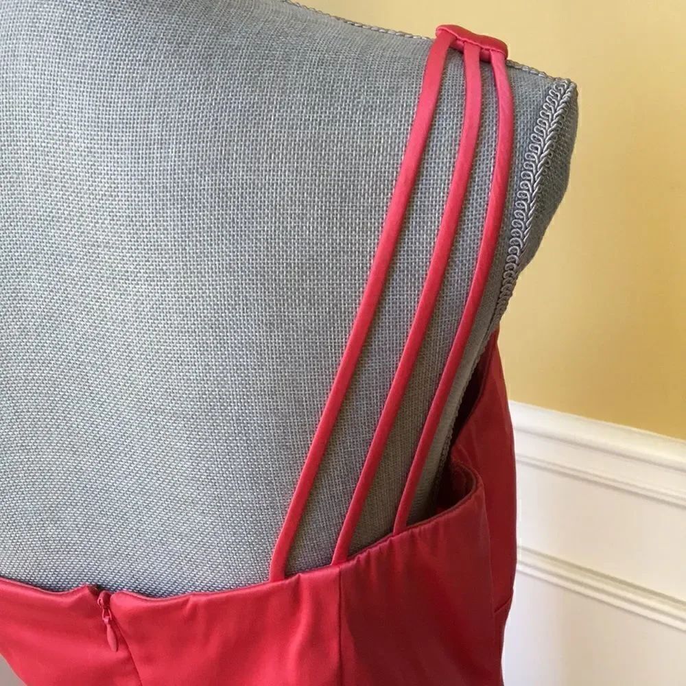 City Triangles One Shoulder Dress - Picture 6 of 8